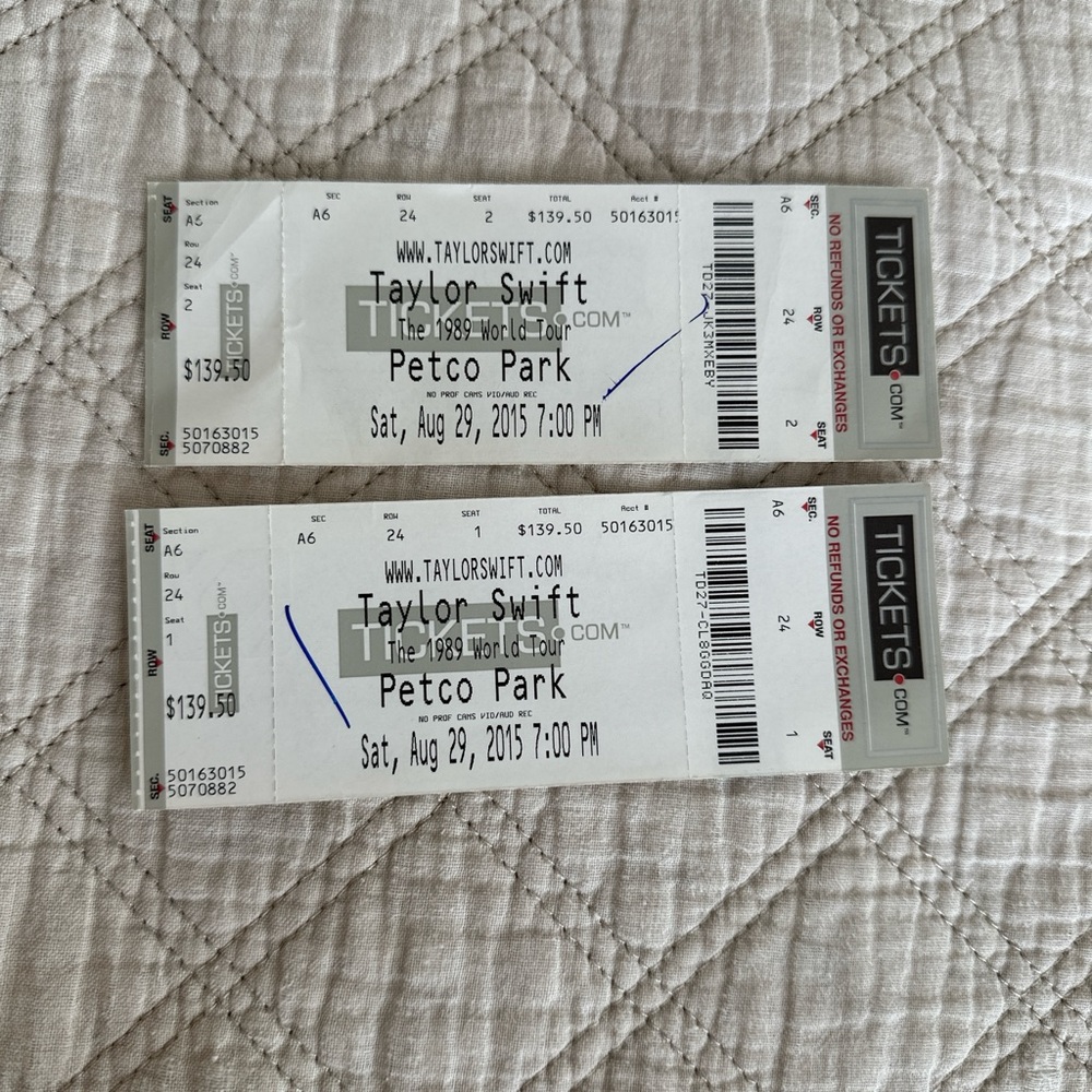 Taylor Swift 1989 World Tour Concert tickets from 2015 in San Diego